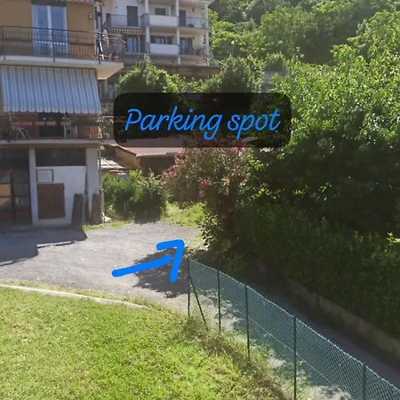 Larius - View - Free Parking * 만델로델라리오